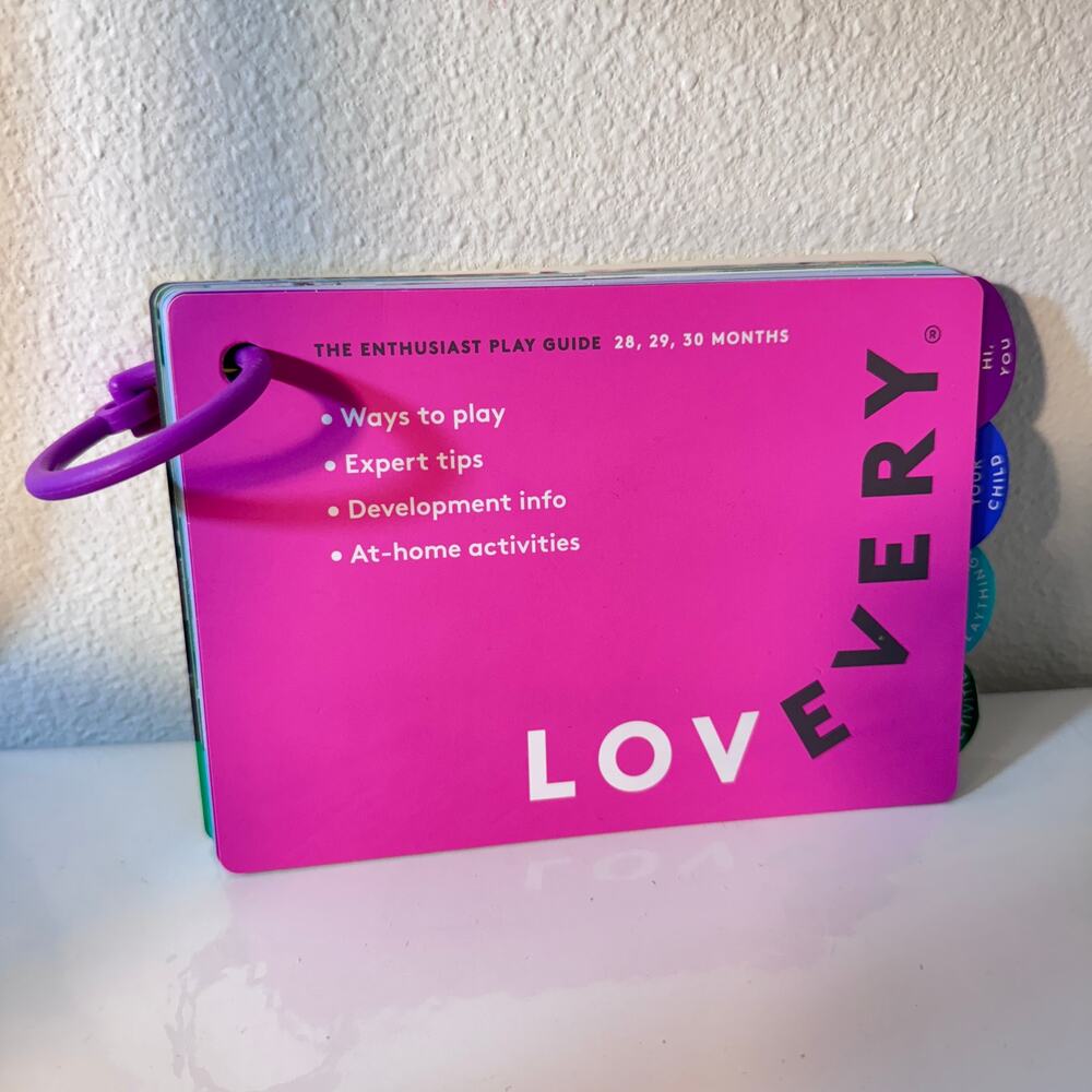 Lovevery The Enthusiast Play‎ Guide Montessori Activity Book 28-30 Months